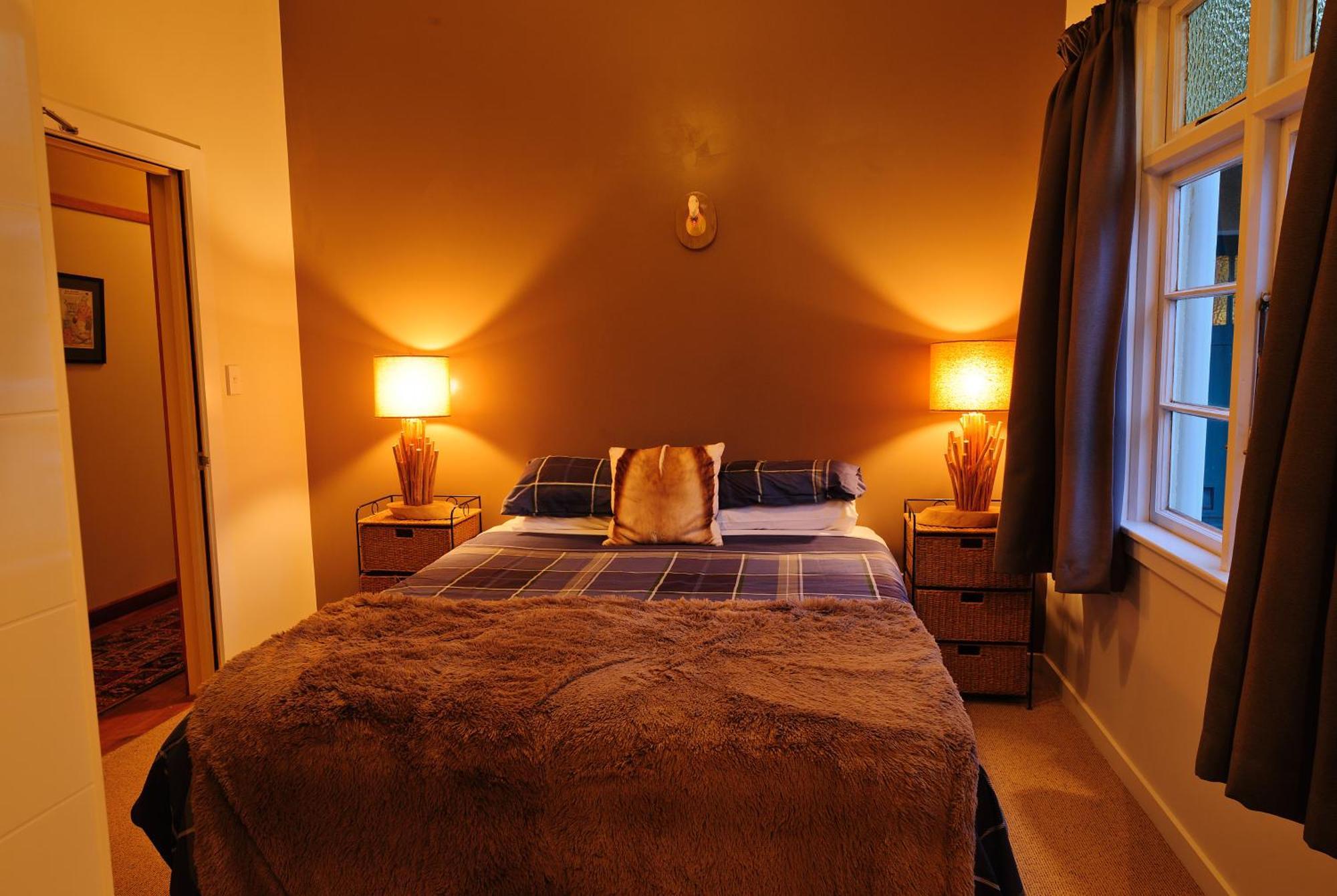 Blacks Hotel Ophir Buitenkant foto